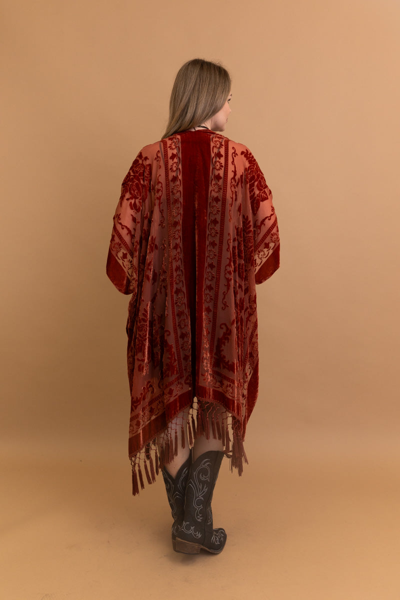 Velvet Dream Mesh Tapestry Kimono Leto Collection