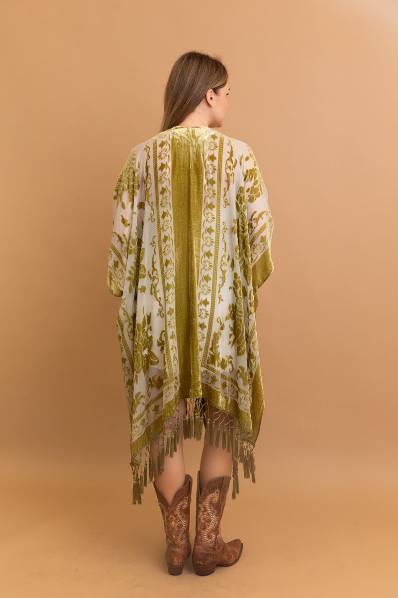 Lush Velvet Mesh Tapestry Kimono Leto Collection