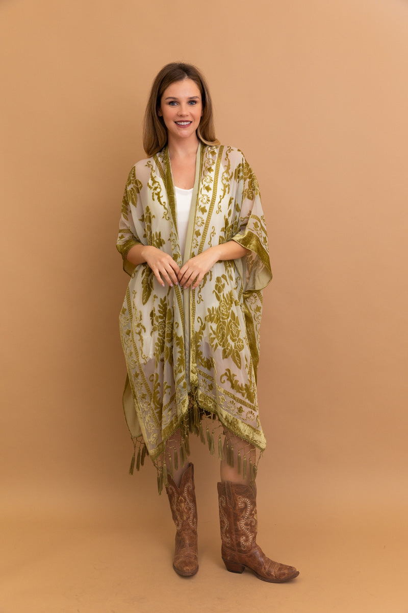 Lush Velvet Mesh Tapestry Kimono Leto Collection