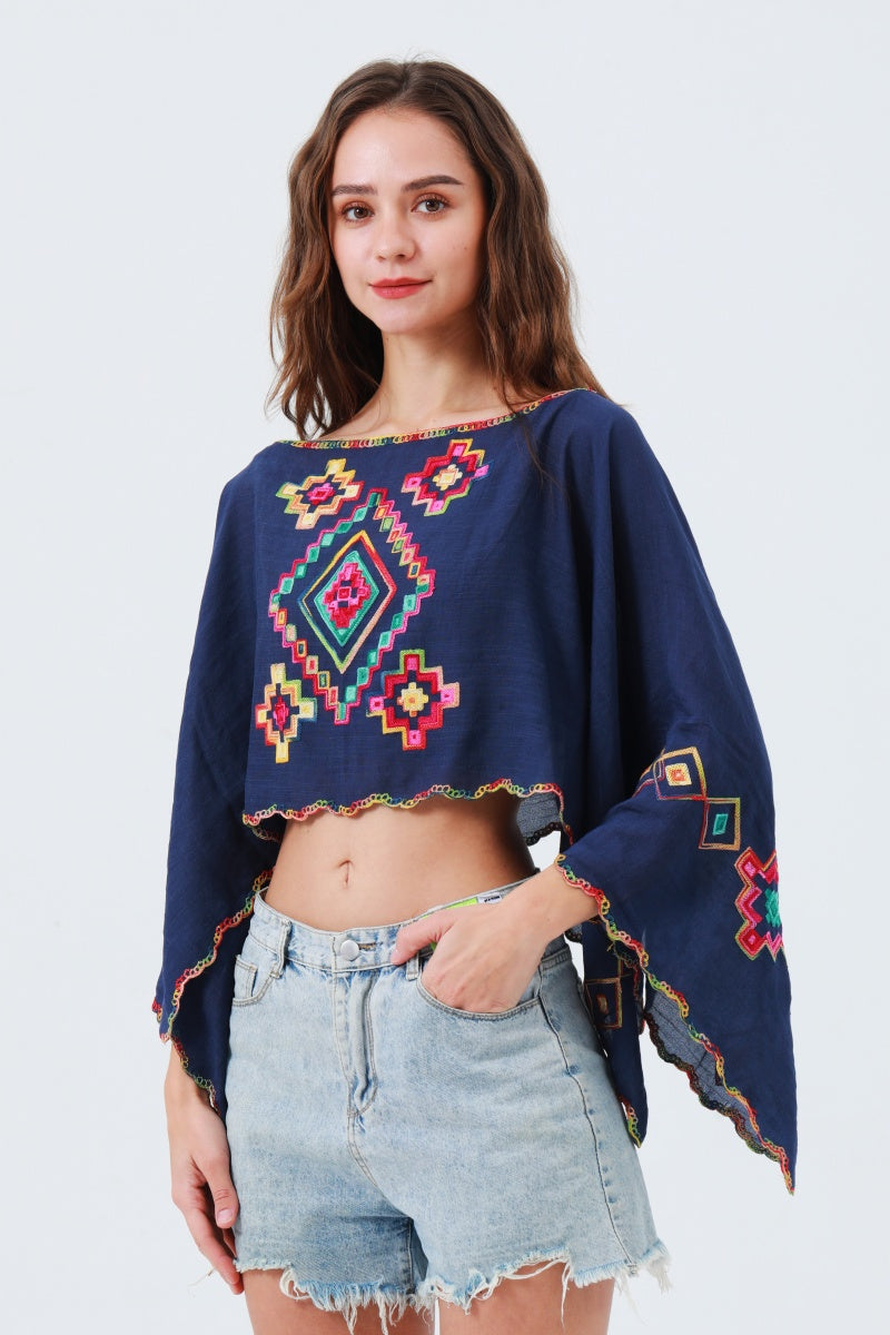 Geometric Embroidery Kimono – Lightweight & Soft Layer 🧵 Leto Collection