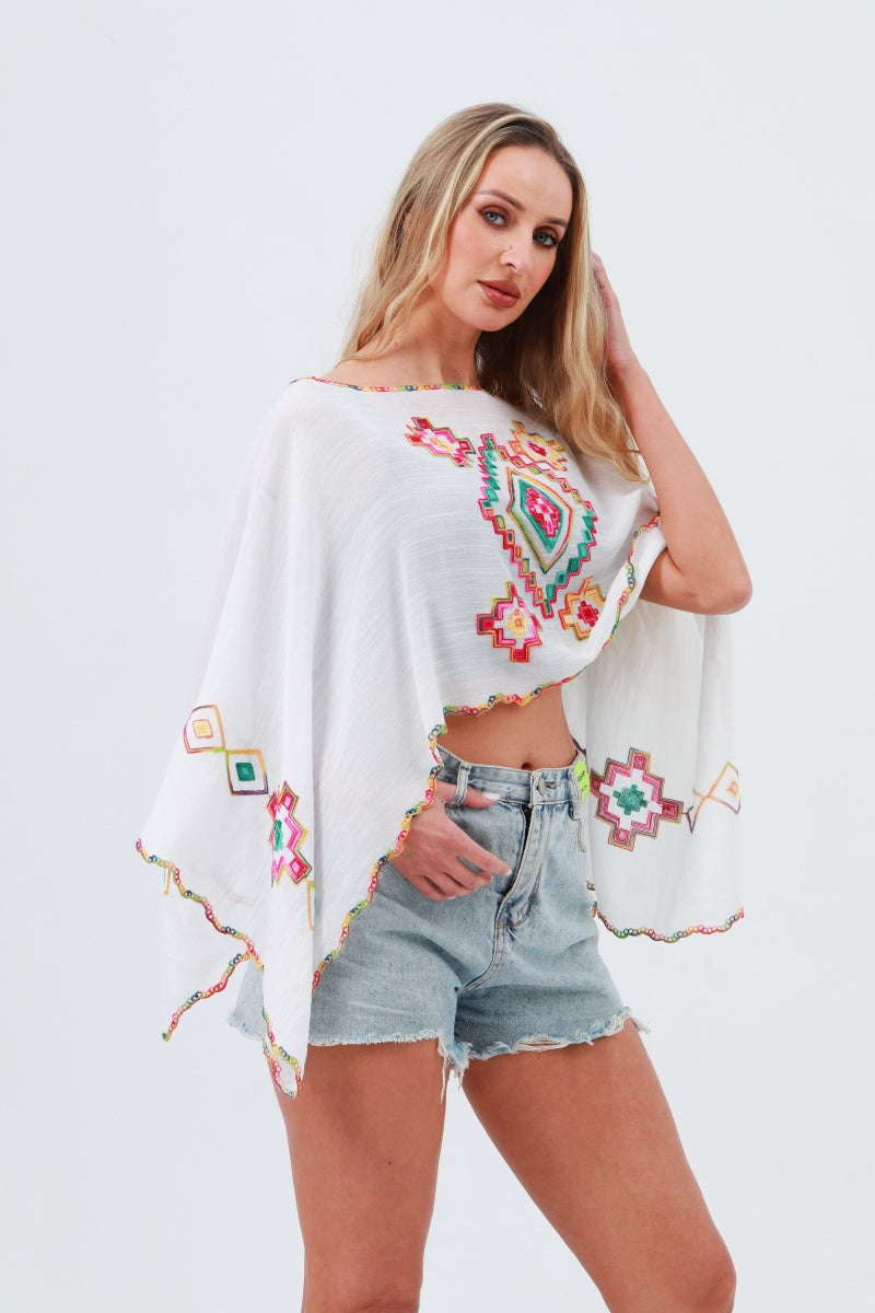 Geometric Embroidery Kimono – Lightweight & Soft Layer 🧵 Leto Collection