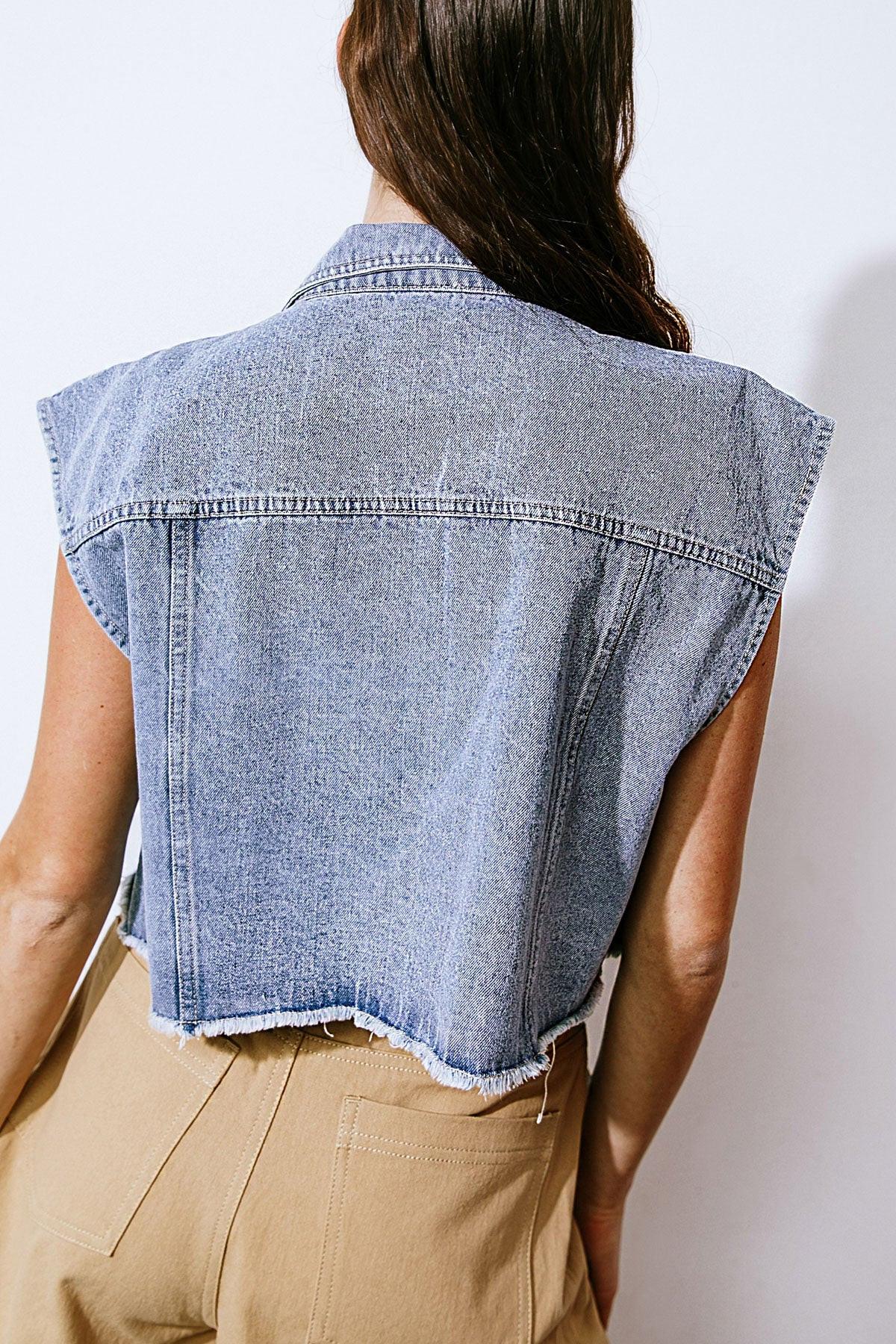 Claim to Fame Denim Vest in 20den34 — Soul Flow Apparel