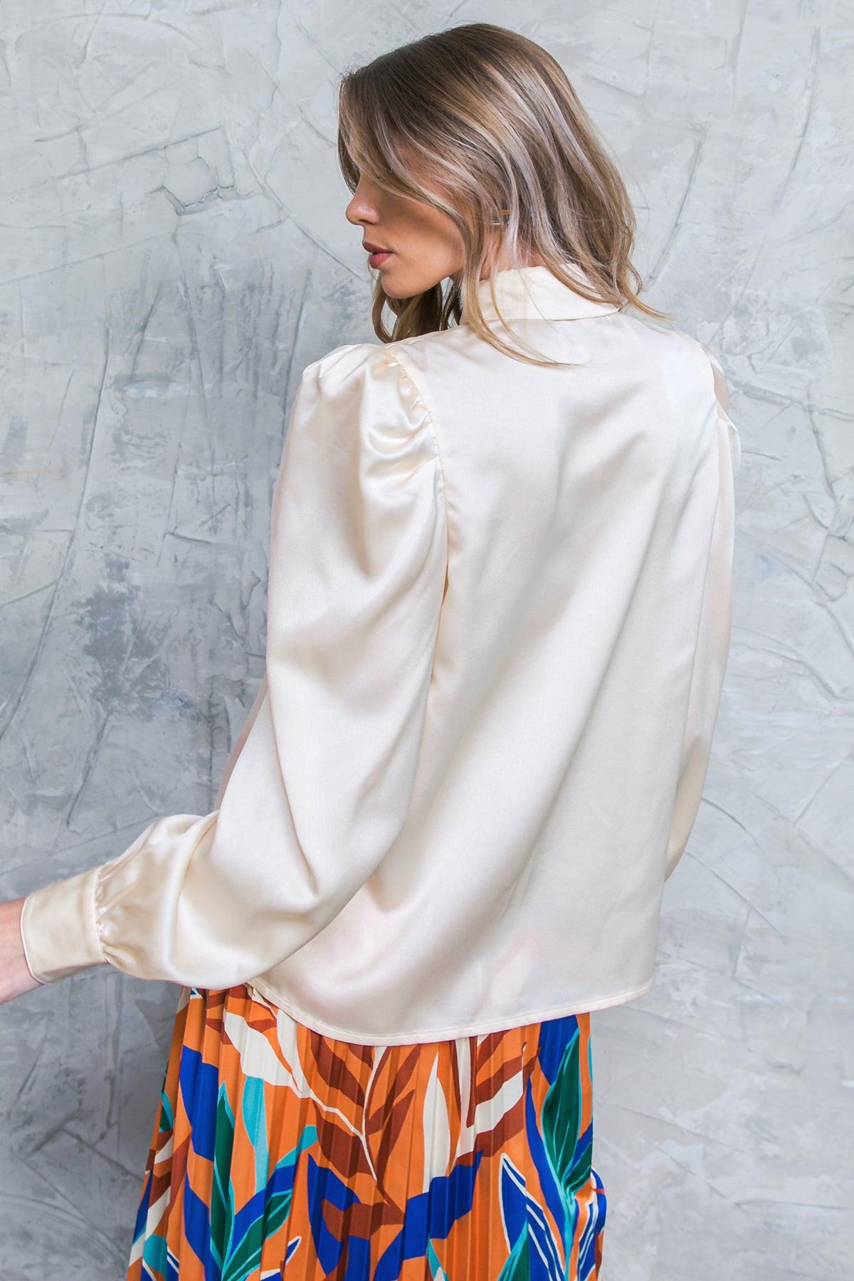 All Mine Rusty Woven Top with Shirt Collar and Rhinestone Button Closure in 20ivo48 — Soul Flow Apparel