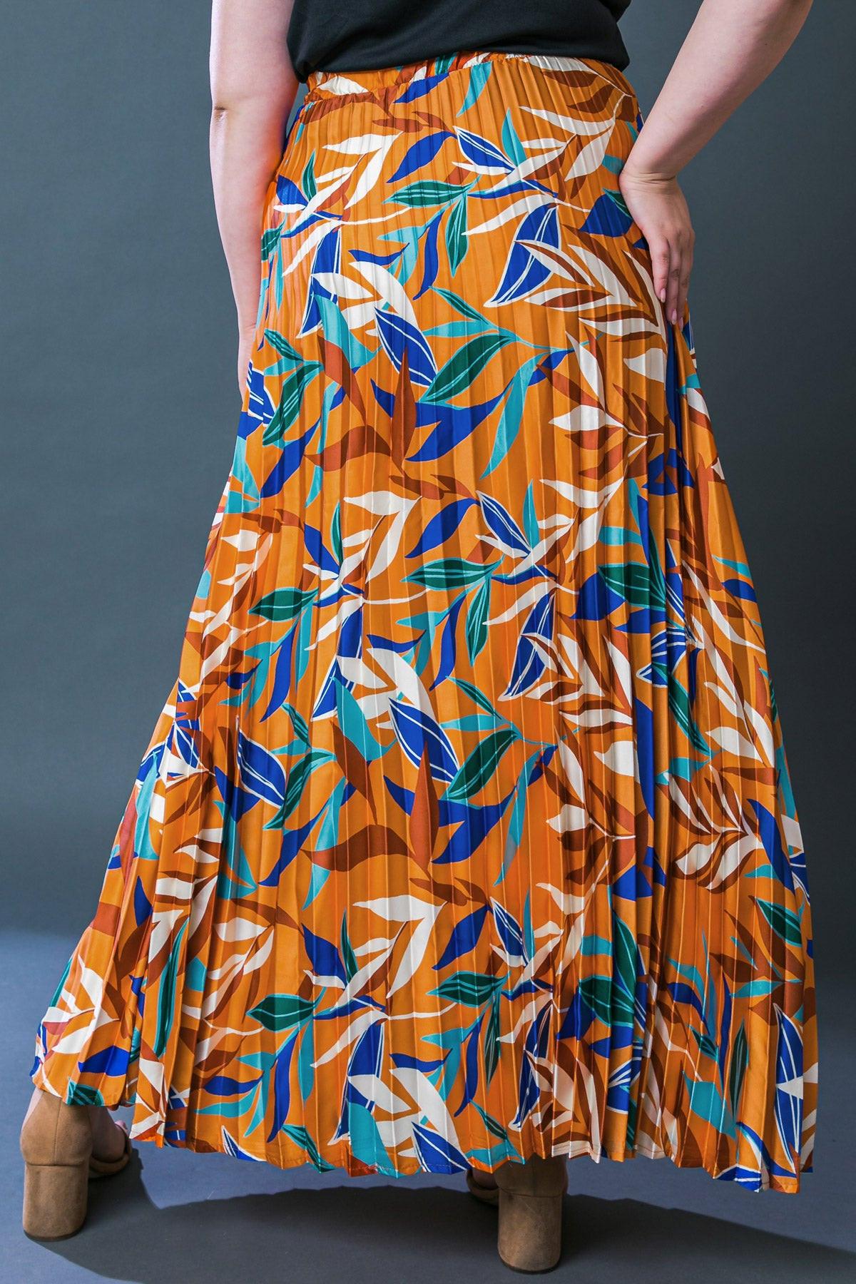 Feels Like Fall Woven Maxi Skirt Boho Pleated Flowing Silhouette Elastic Waist — Soul Flow Apparel