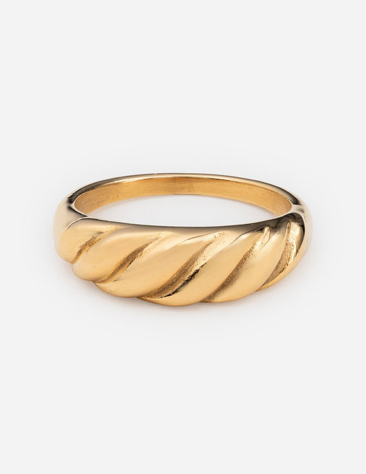 Croissant Ring – Christian Ring