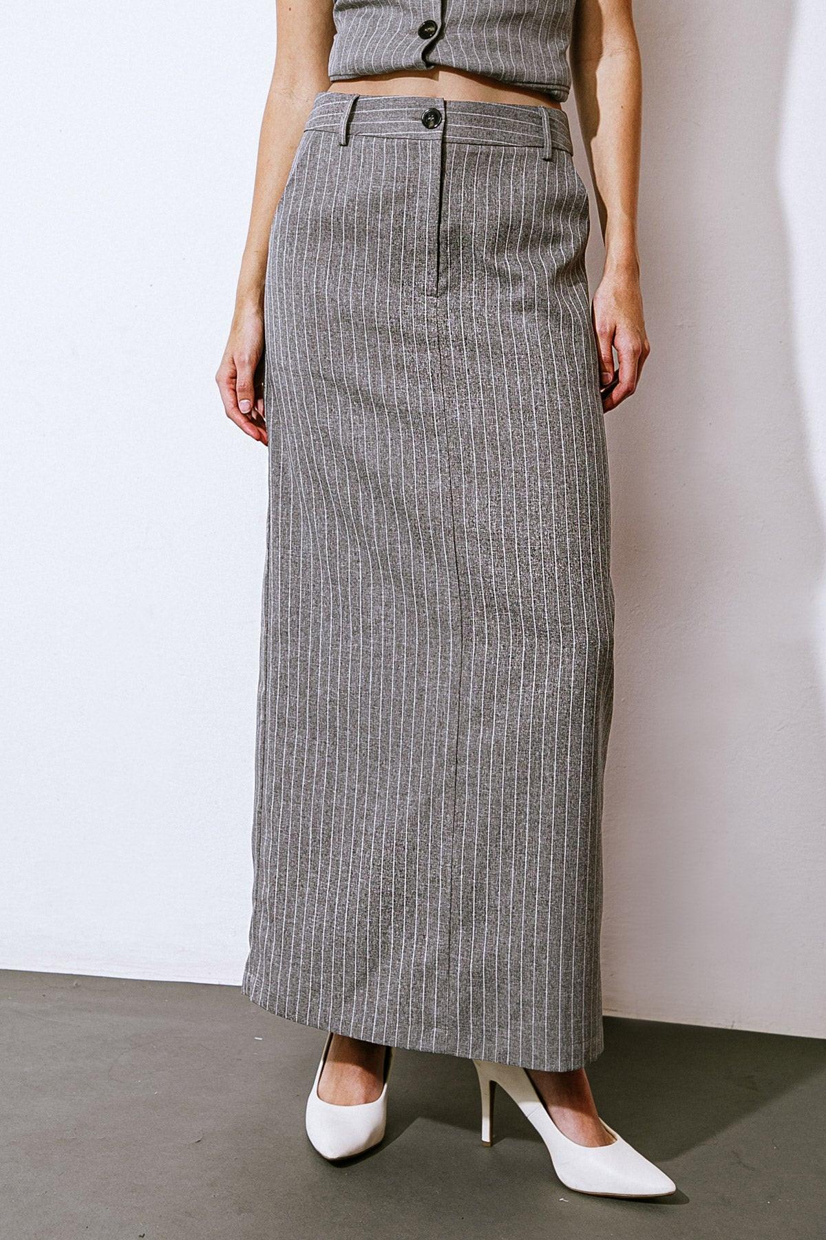 Get to the Point Woven Midi Skirt in 20grey11 — Soul Flow Apparel