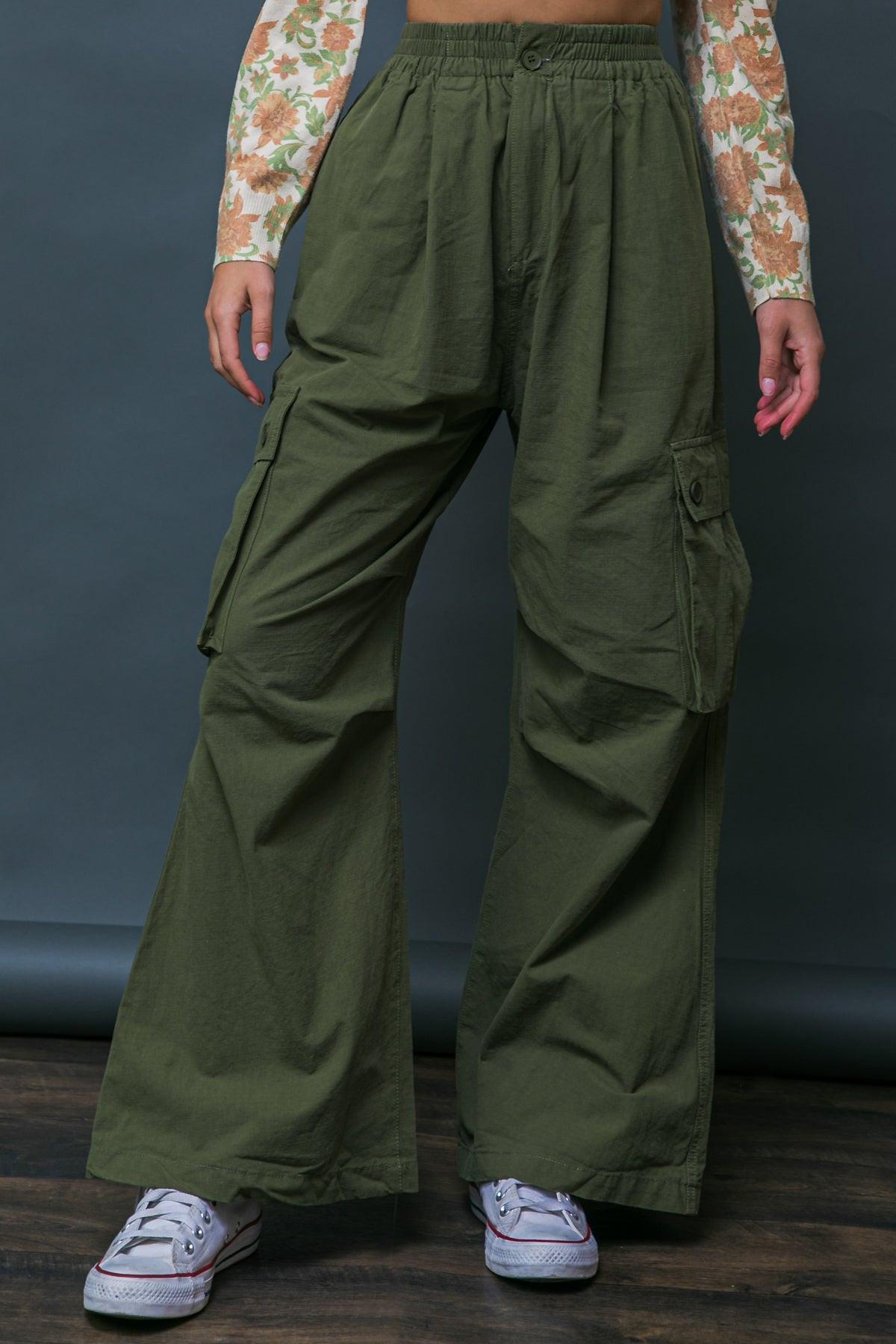 Incredible Moments Woven Cargo Pants with Elastic Waist and Wide Leg Outdoor in 20oli33 — Soul Flow Apparel