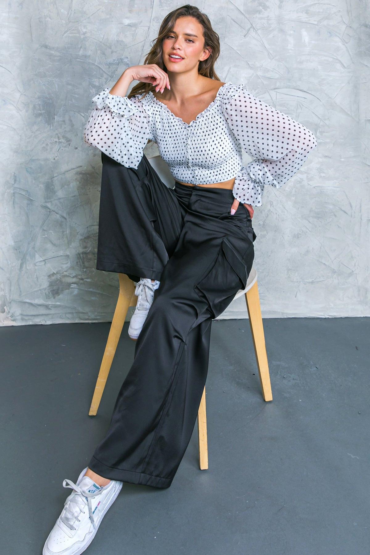 Graceful Movements Wide Leg Pants with Pockets for Everyday Wear in 20bla14 — Soul Flow Apparel