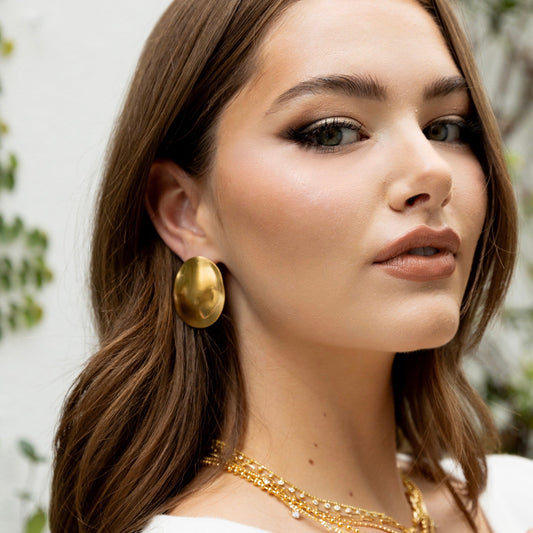 Vanessa Oval Statement Earring — Soul Flow Apparel