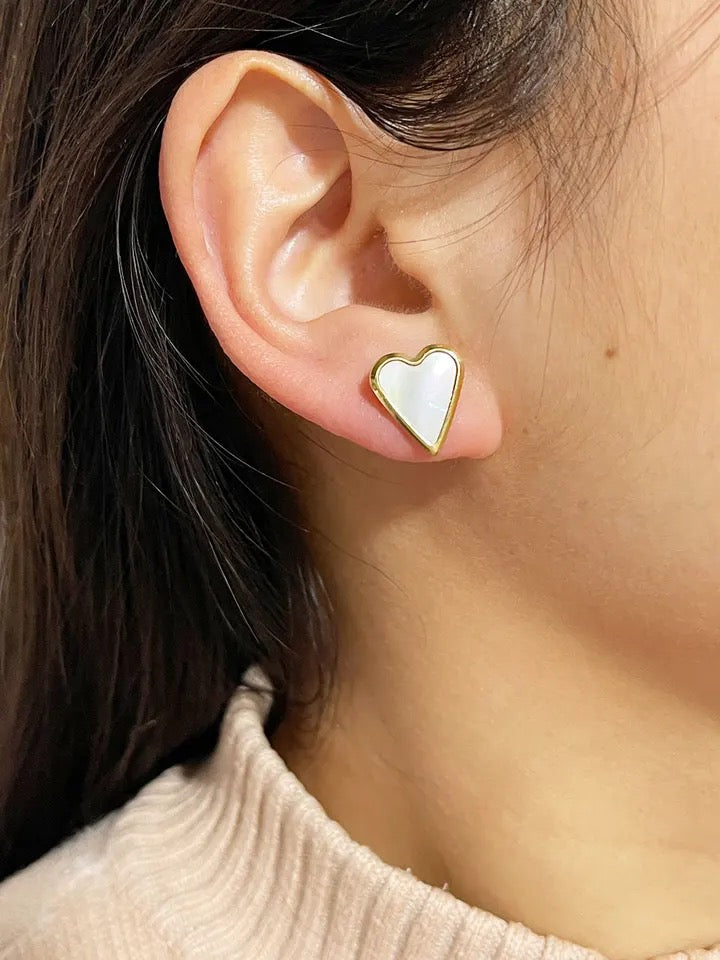 Aubrey Mop Heart Studs — Soul Flow Apparel