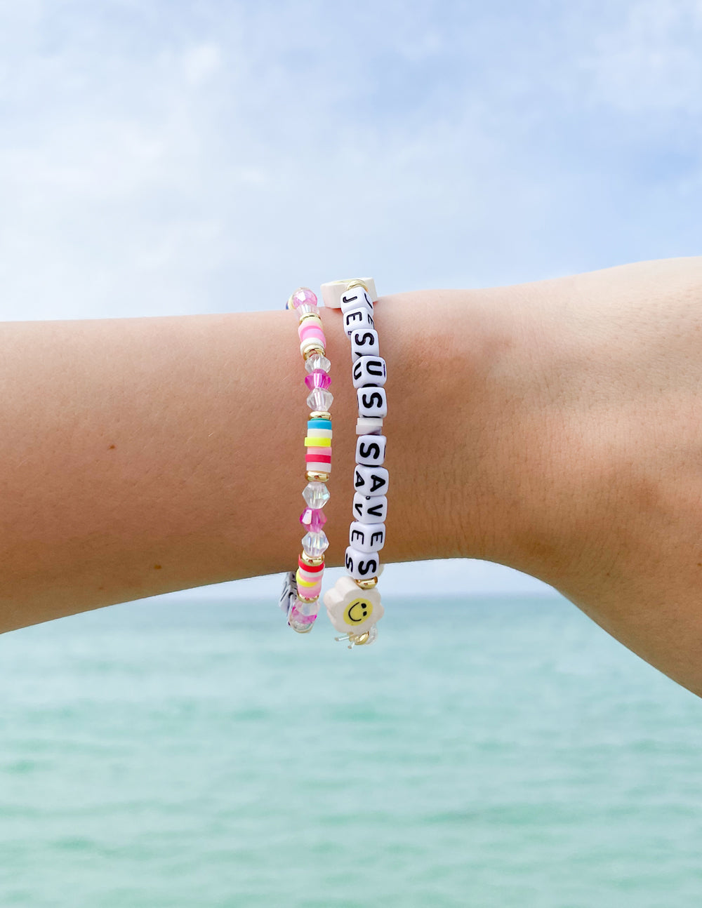 Jesus Saves Letter Bracelet – Christian Letter Bracelet