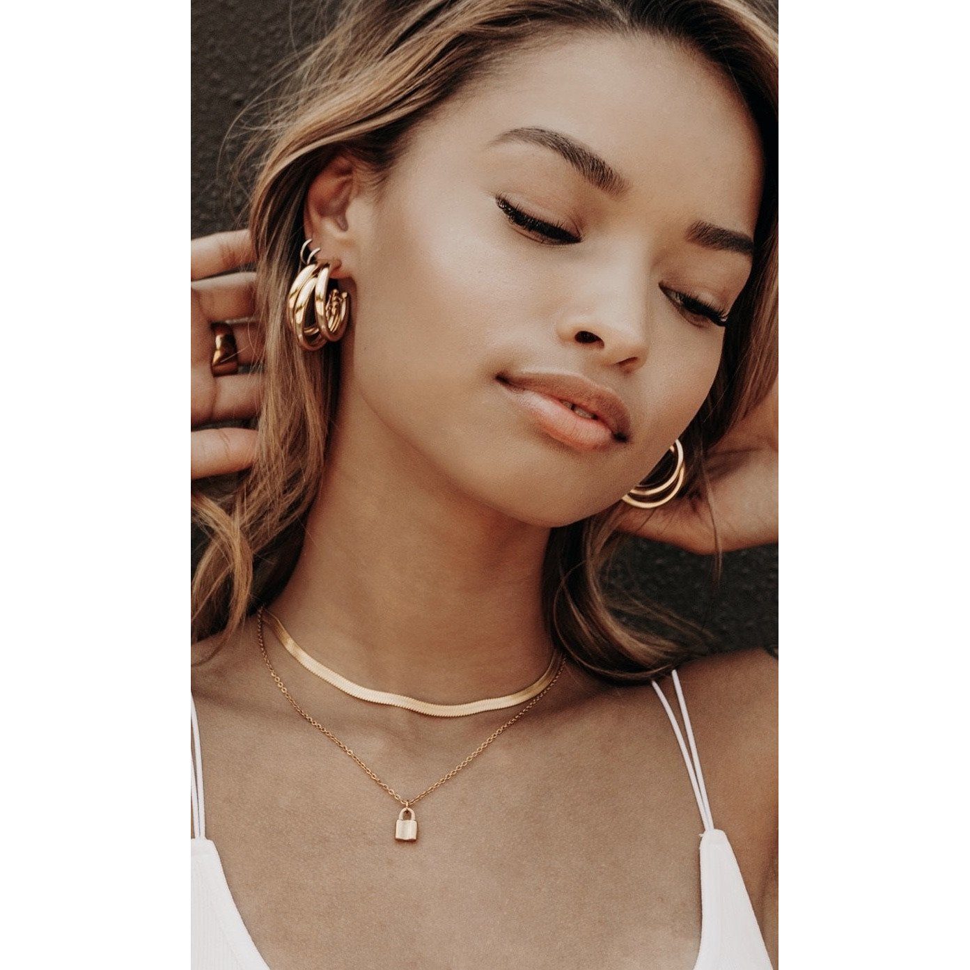 Lexi Tri Hoop — Soul Flow Apparel