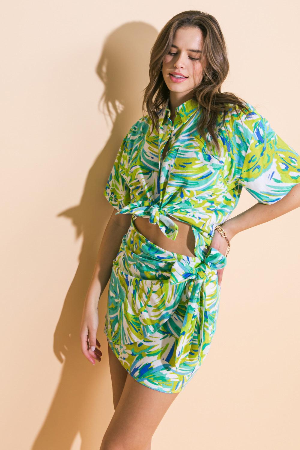 Splash Around Woven Mini Skirt in 20gre10 — Soul Flow Apparel