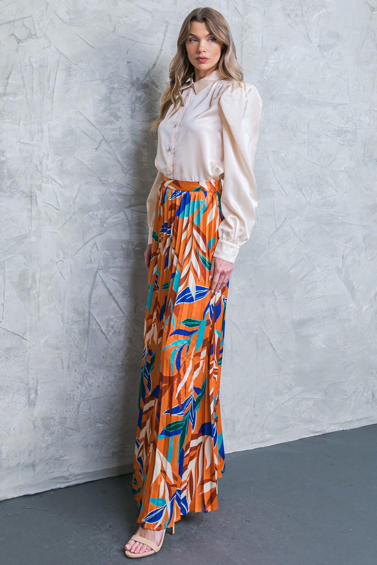 All Mine Rusty Woven Top with Shirt Collar and Rhinestone Button Closure in 20ivo32 — Soul Flow Apparel