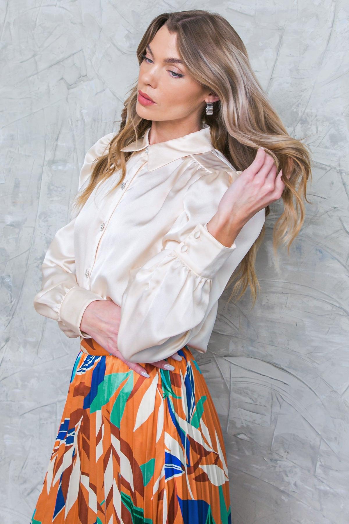 All Mine Rusty Woven Top with Shirt Collar and Rhinestone Button Closure in 20ivo34 — Soul Flow Apparel